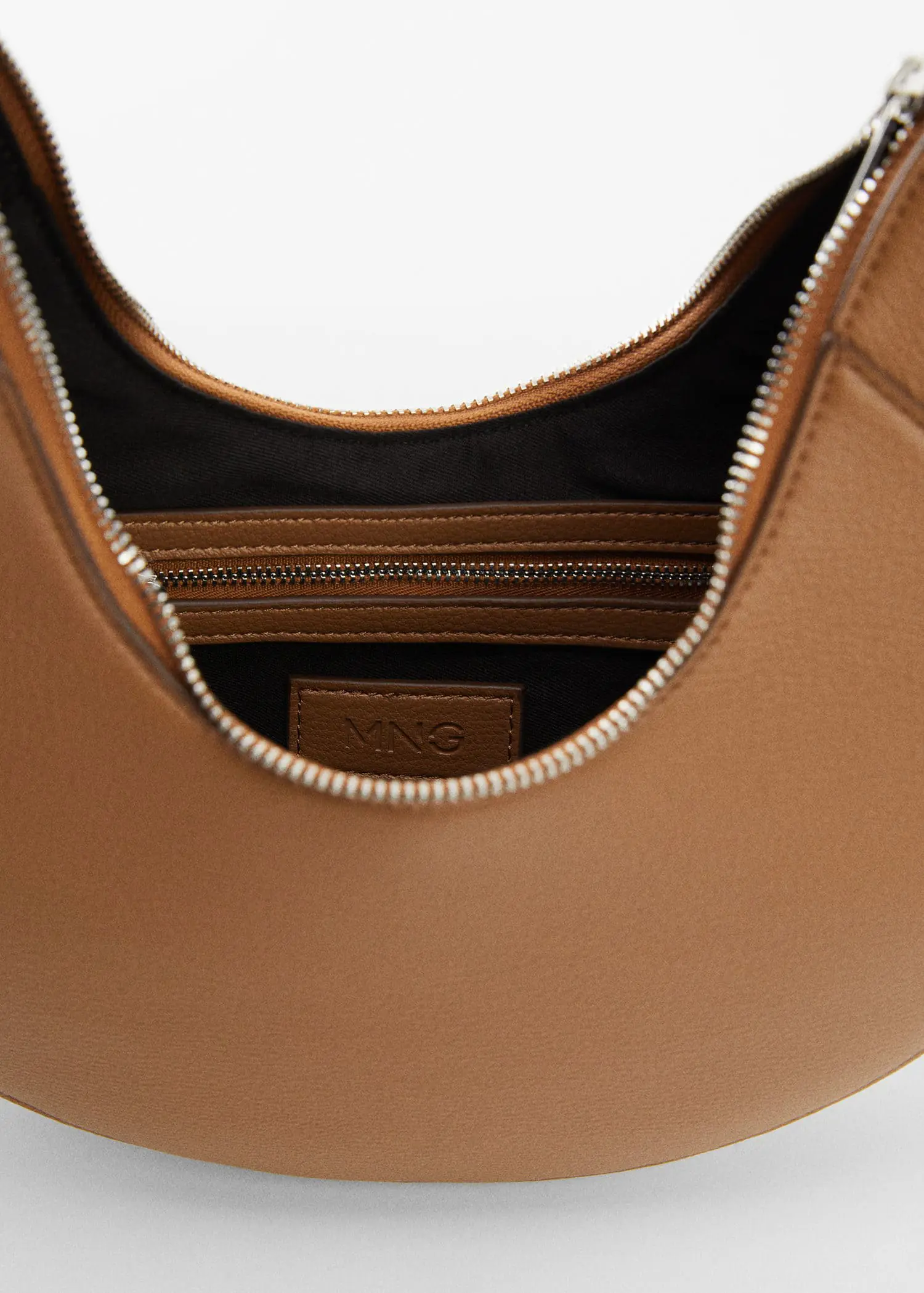 Mango Leather-effect shoulder bag. 3