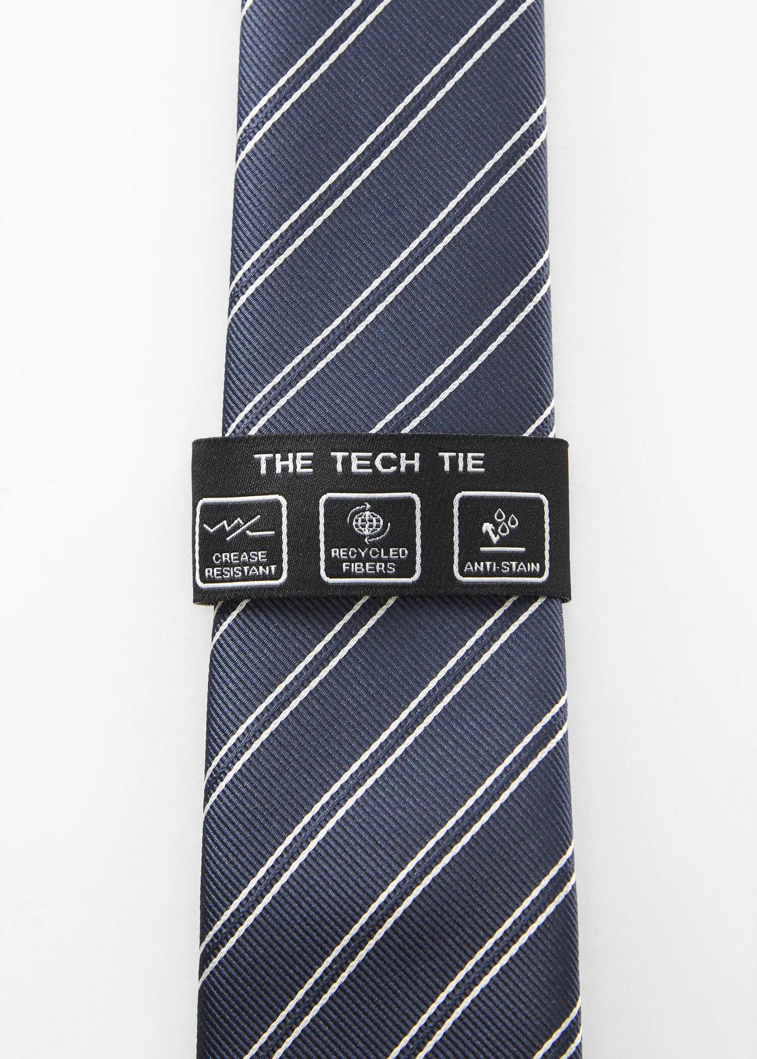 Mango Stain-resistant striped tie. 2
