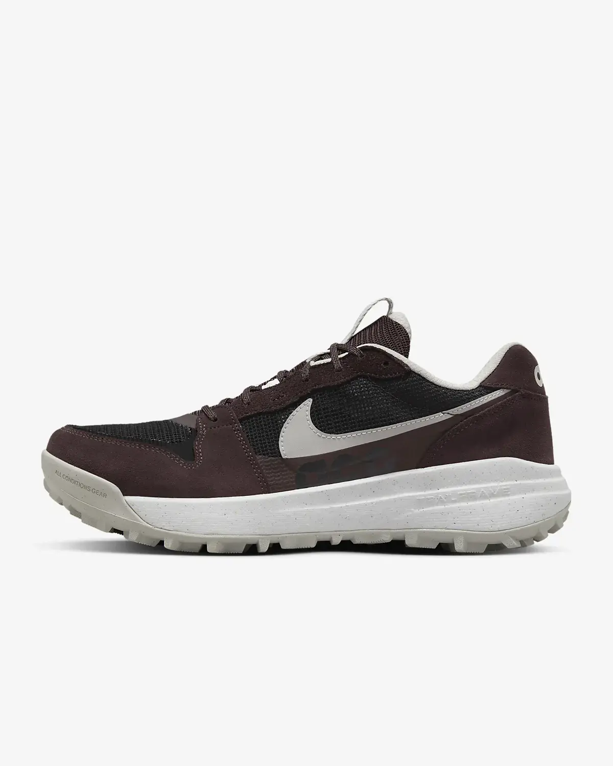 Nike ACG Lowcate. 1