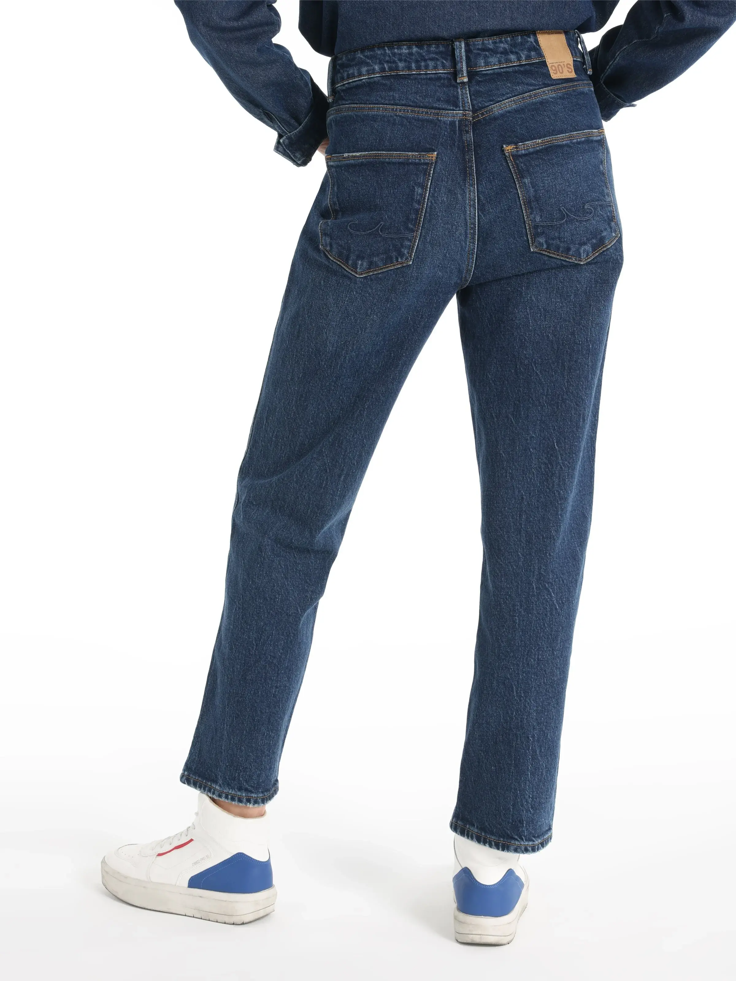 Colins 884 Lauren Regular Fit Yüksek Bel Düz Paça Mavi Kadın Pantolon. 2