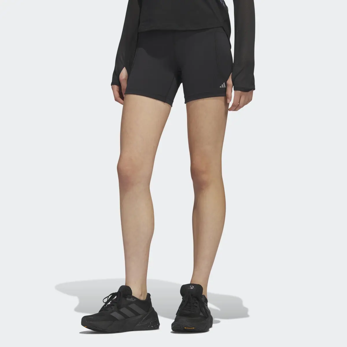 Adidas DailyRun 5-Inch kurze Leggings. 1