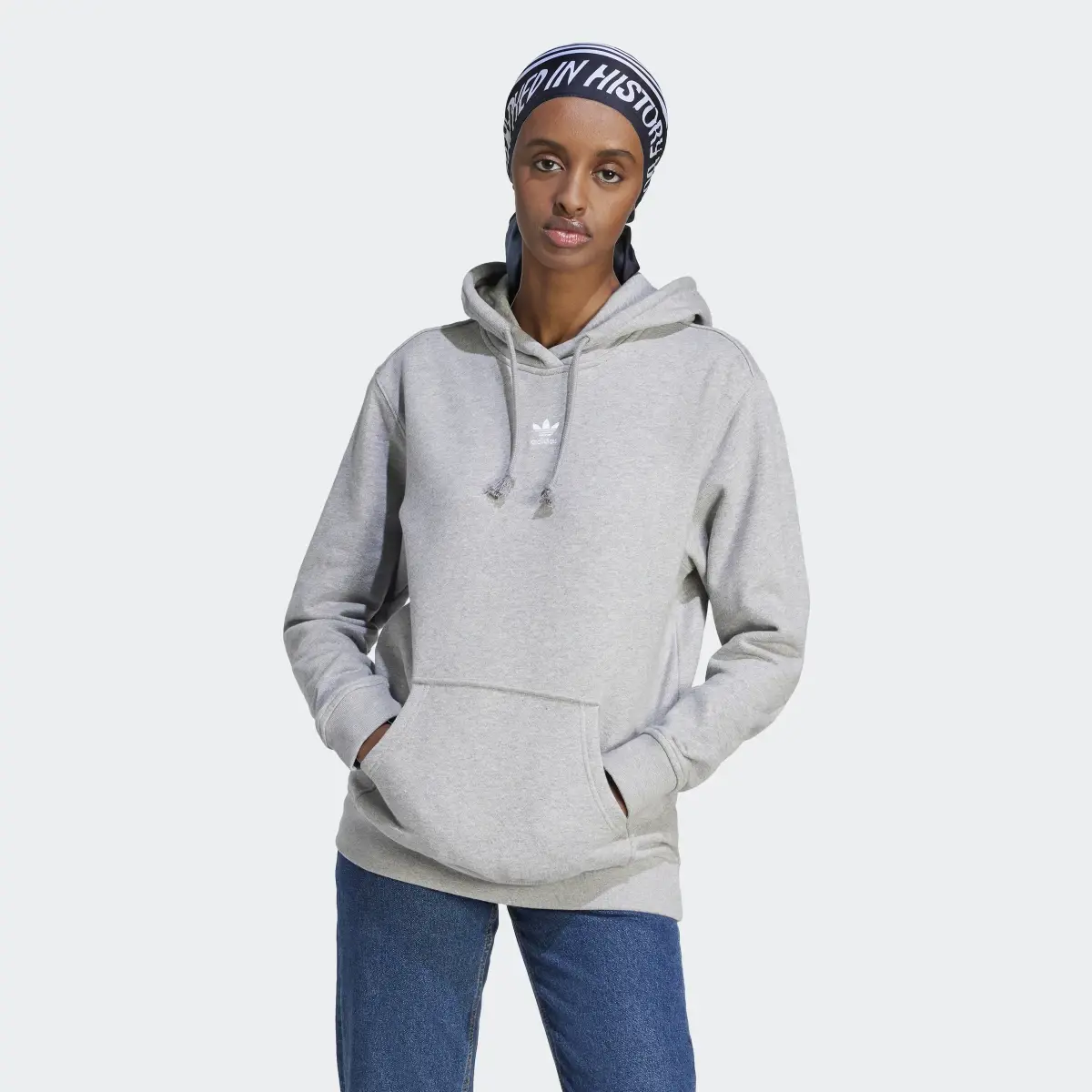 Adidas Hoodie adicolor Essentials Regular. 2