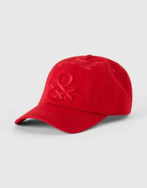 red baseball cap with washed look
