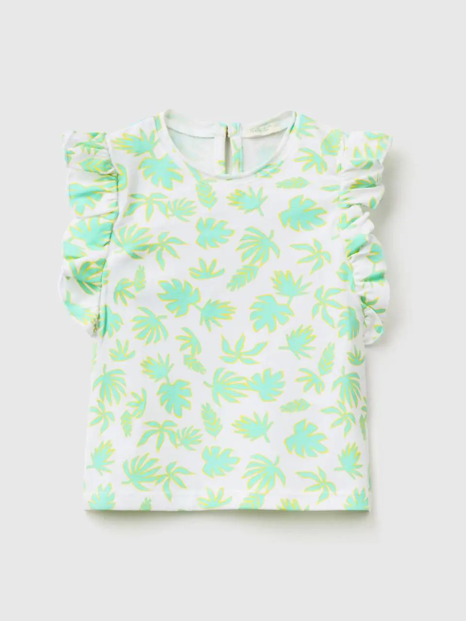 Benetton t-shirt with tropical print. 1
