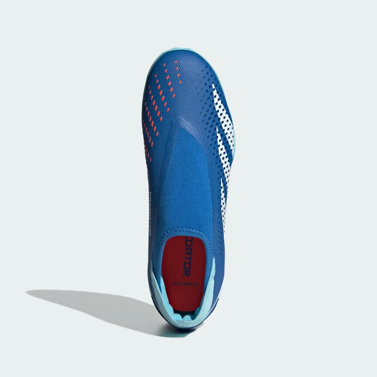 Adidas Calzado de Fútbol Predator Accuracy.3 Sin Cordones Pasto Sintético. 3