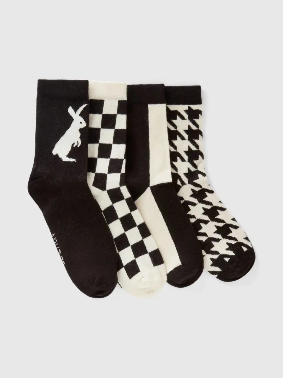 Benetton set of black and white jacquard socks. 1