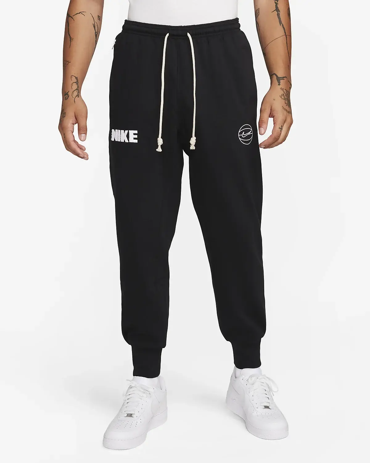 Nike Dri-FIT Standard Issue. 1