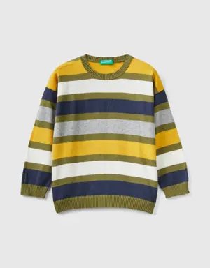 sweater with multicolor stripes