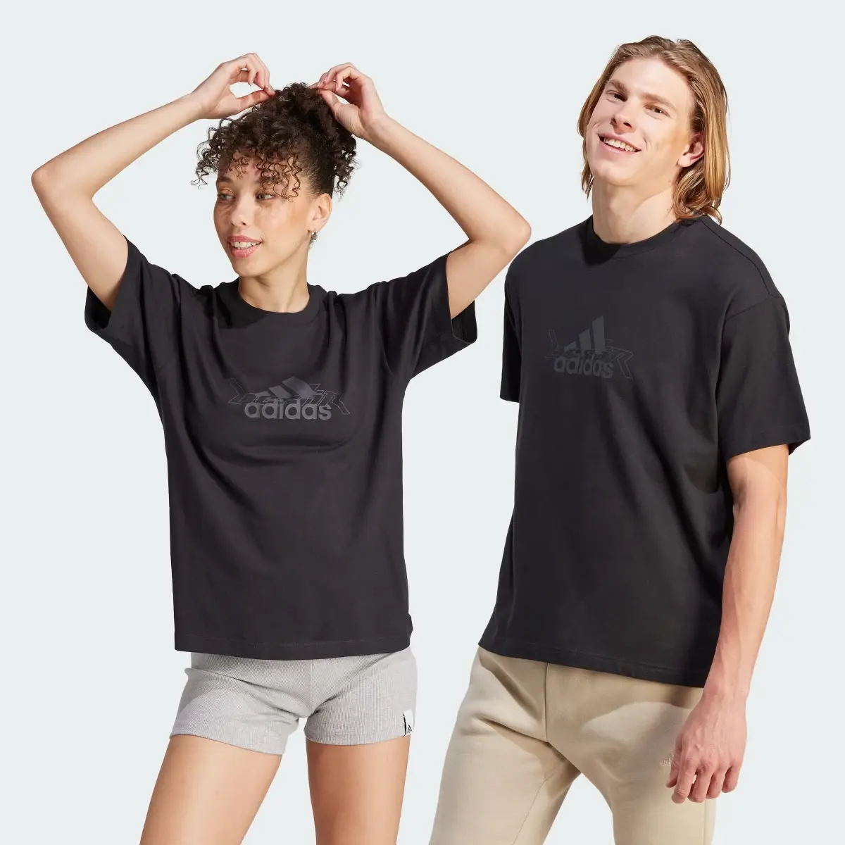 Adidas Koszulka Graphic (Gender Neutral). 1