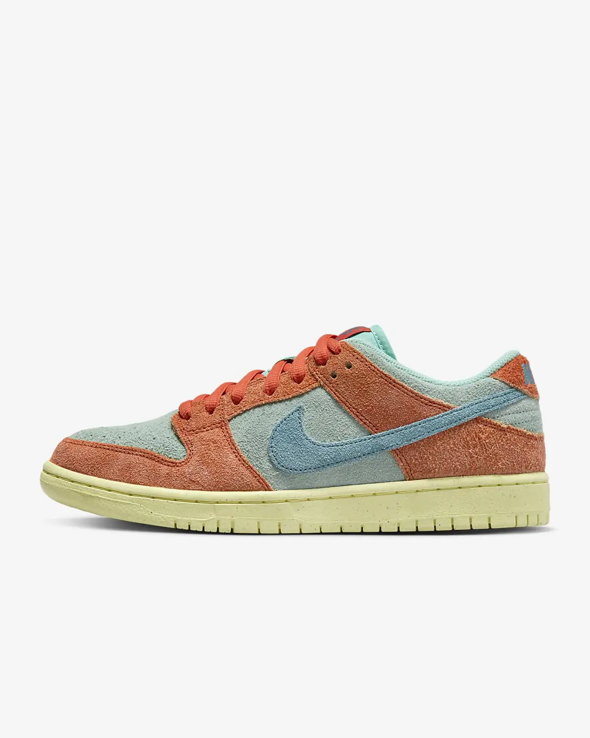 Nike SB Dunk Low Pro Premium. 1