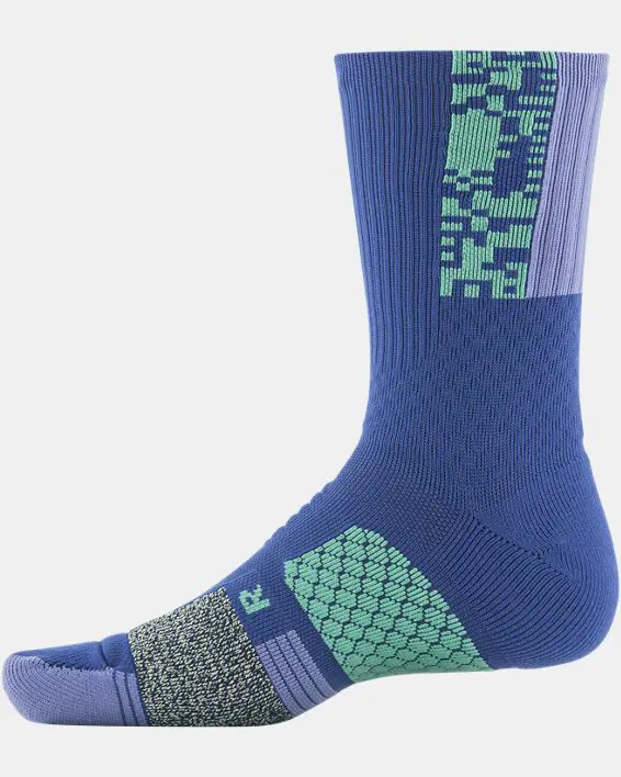 Under Armour Unisex UA ArmourDry™ Playmaker Mid-Crew Socks. 1