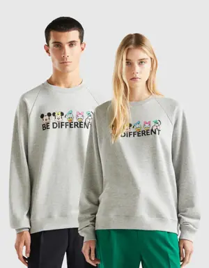 light gray mickey & friends sweatshirt