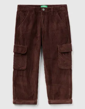 velvet trousers with pockets