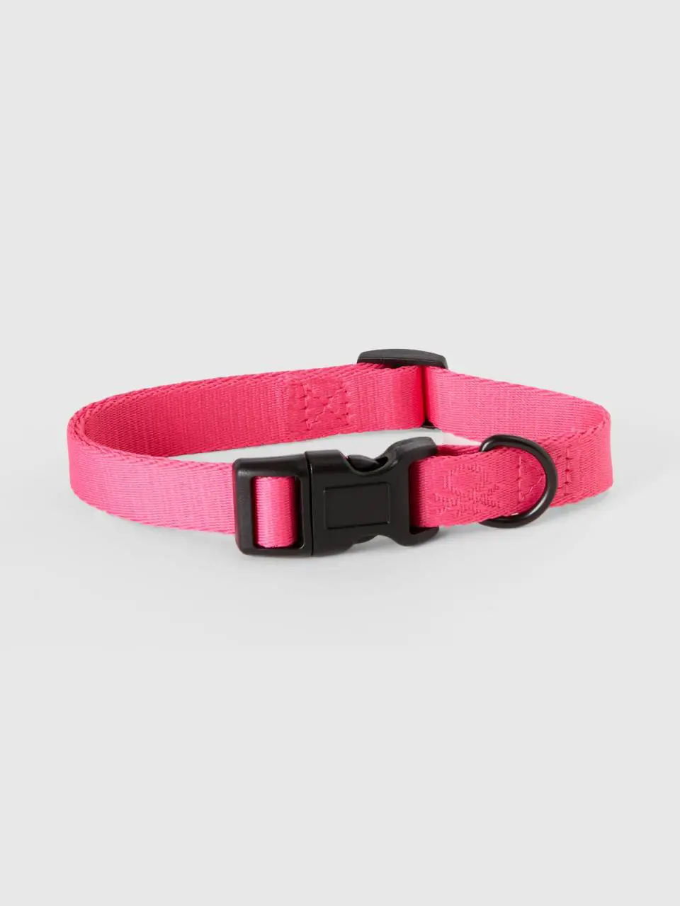 Benetton pink collar for dogs. 1