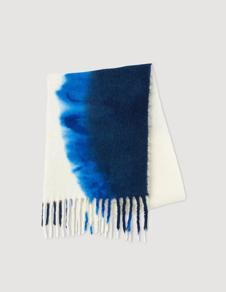 Sandro Fringed scarf. 1