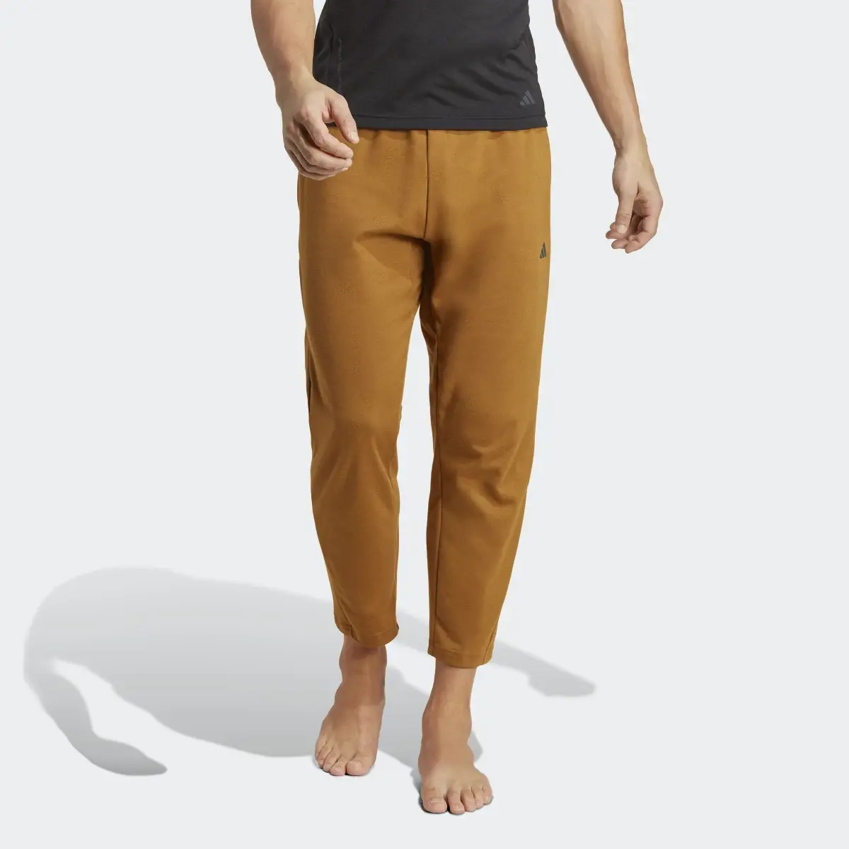 Adidas Yoga Base Training Pantolonu. 1