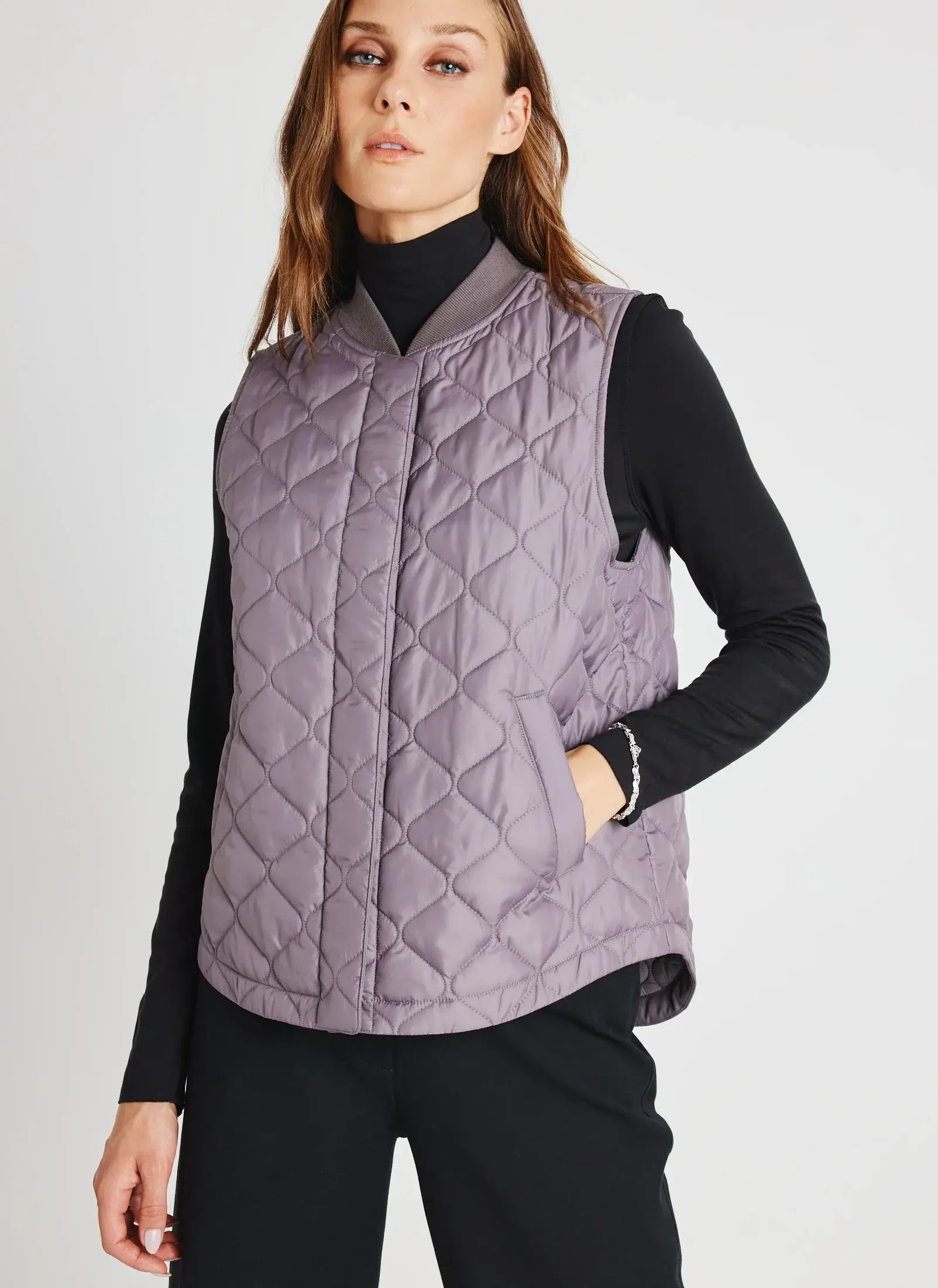 Kit And Ace All Day Quilted Vest. 1