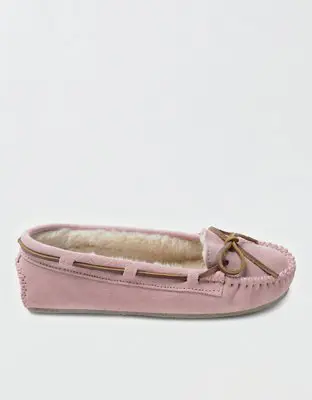 American Eagle Minnetonka Women's Cally Moccasin. 1