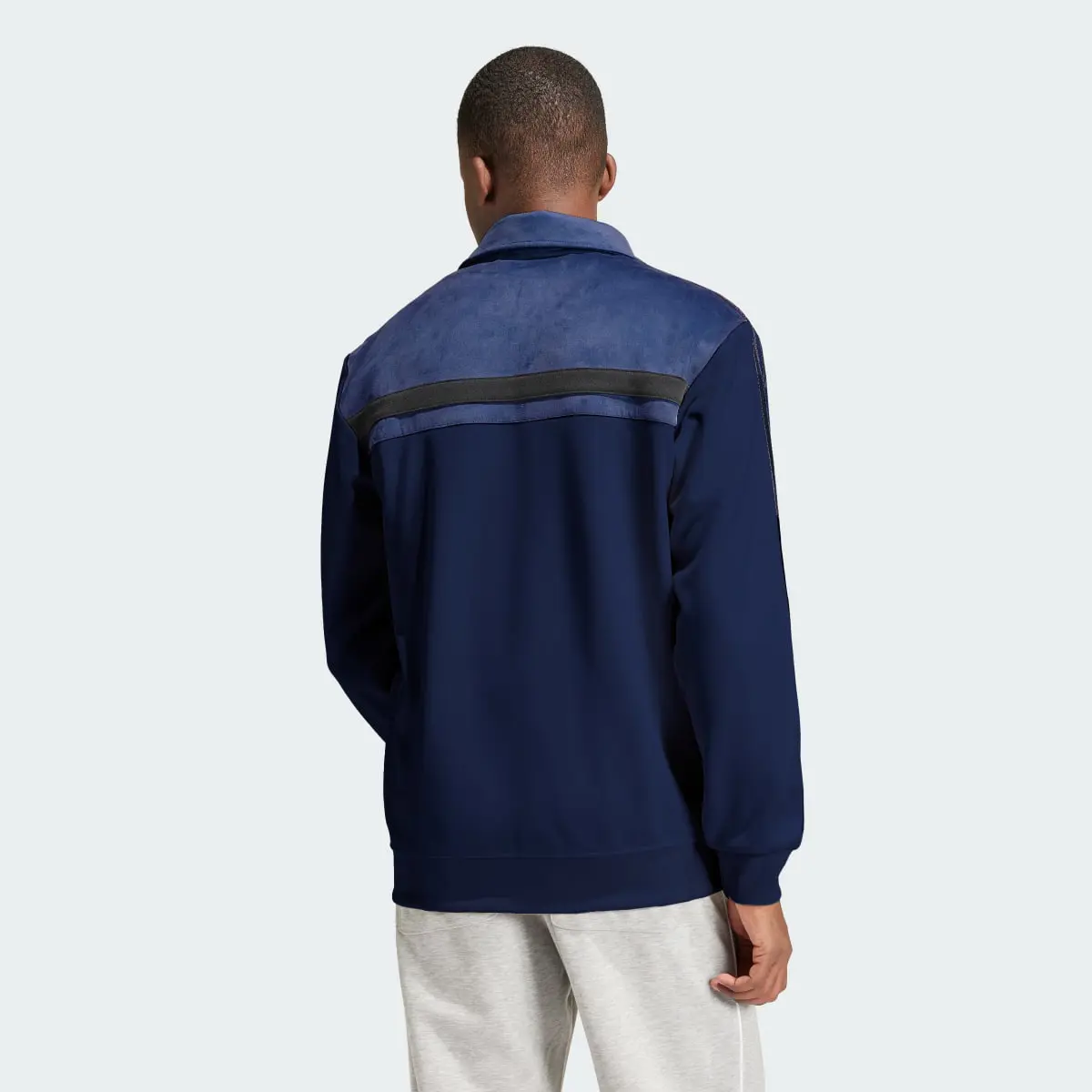 Adidas Premium Track Top. 3