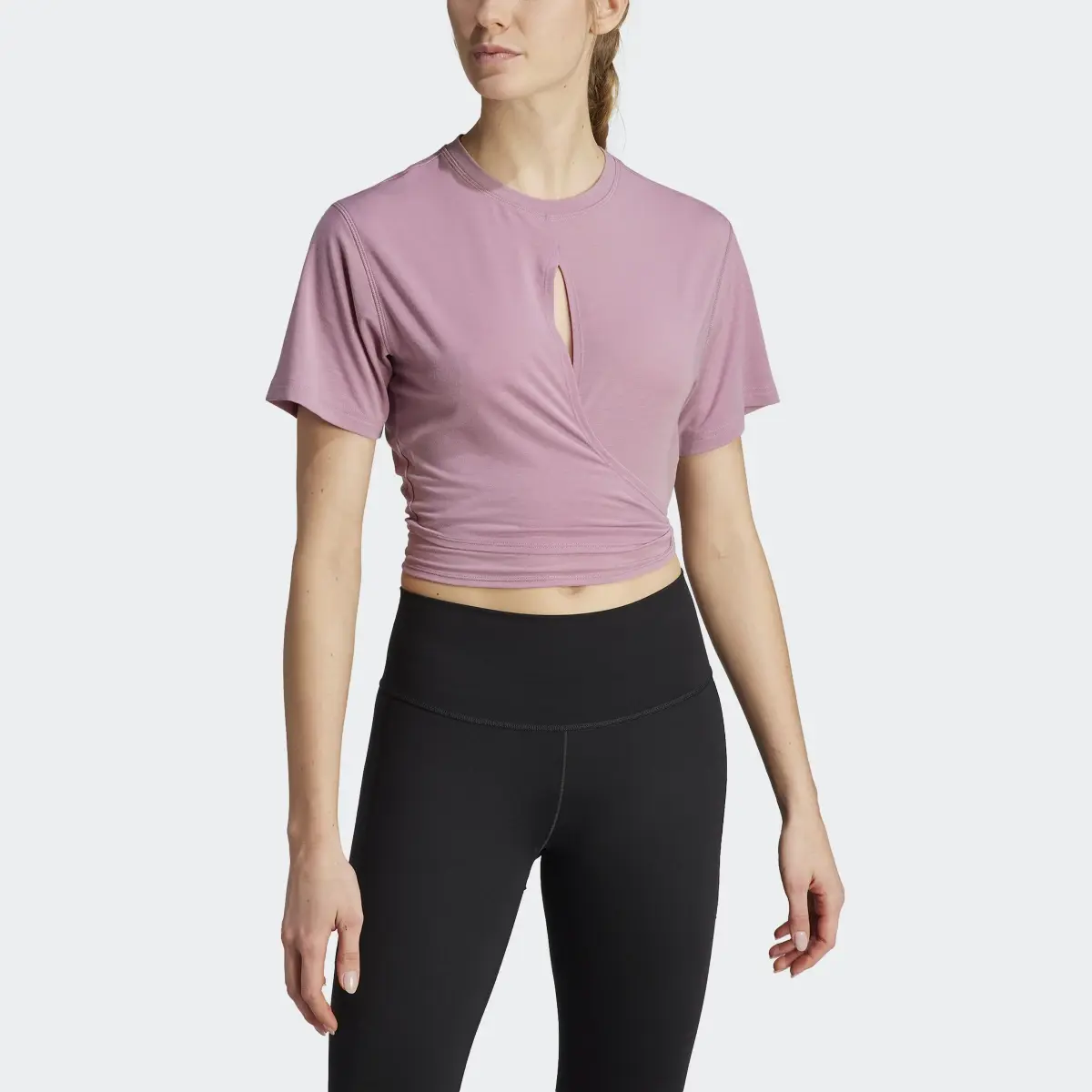 Adidas Playera Yoga Studio. 1