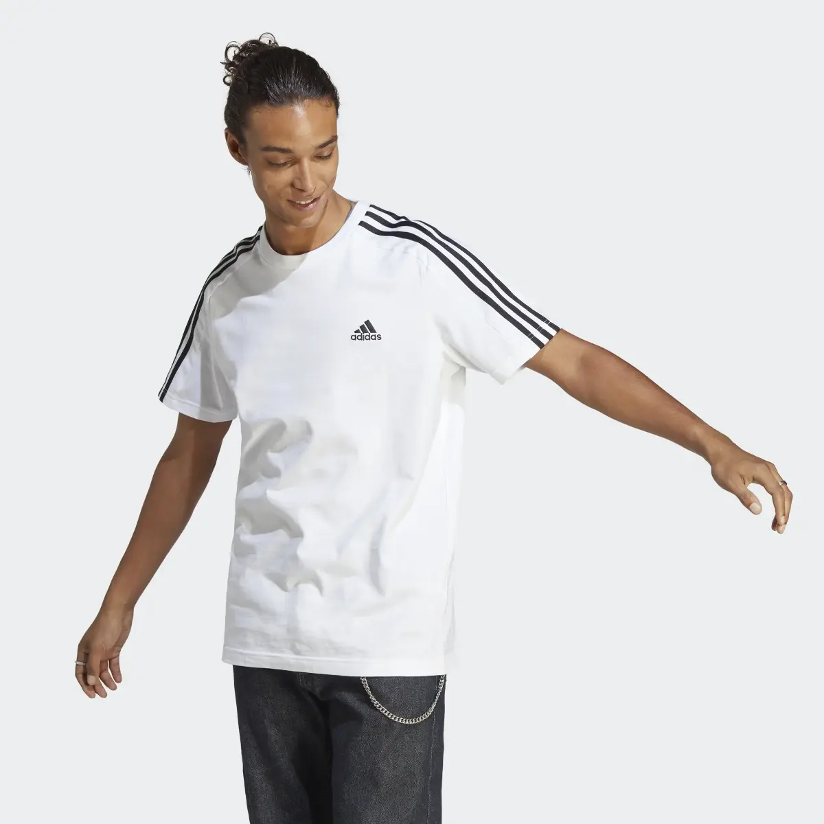 Adidas Camiseta Essentials Single Jersey 3 bandas. 2