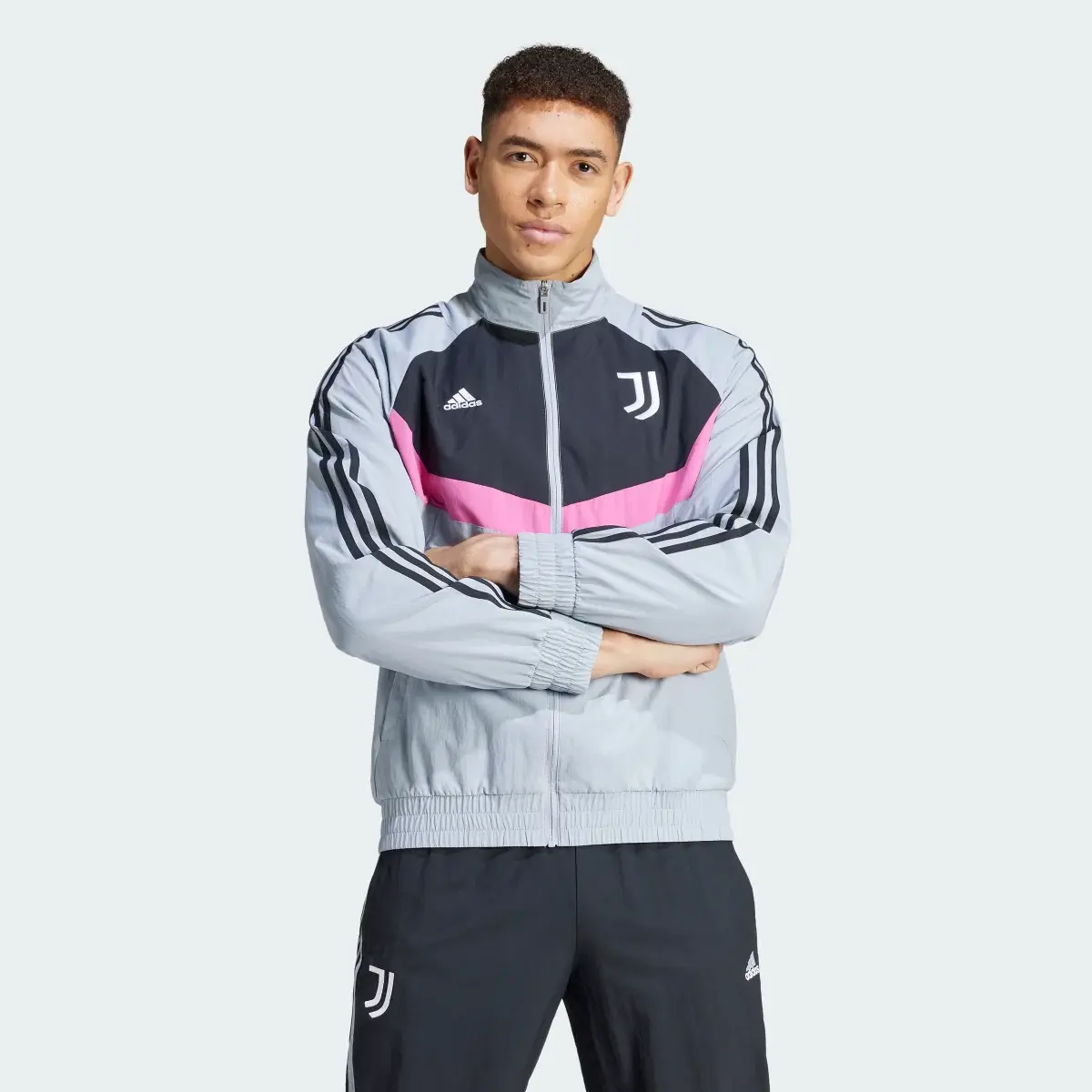 Adidas Juventus Turin Woven Trainingsjacke. 2