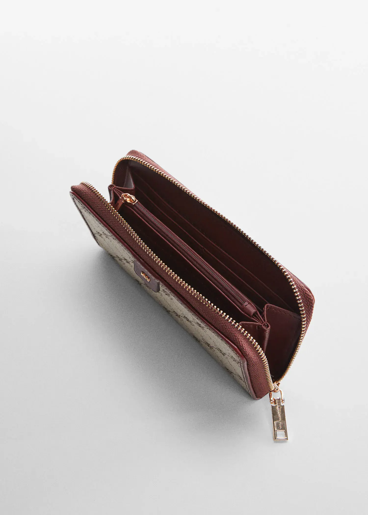 Mango Jacquard wallet. 3