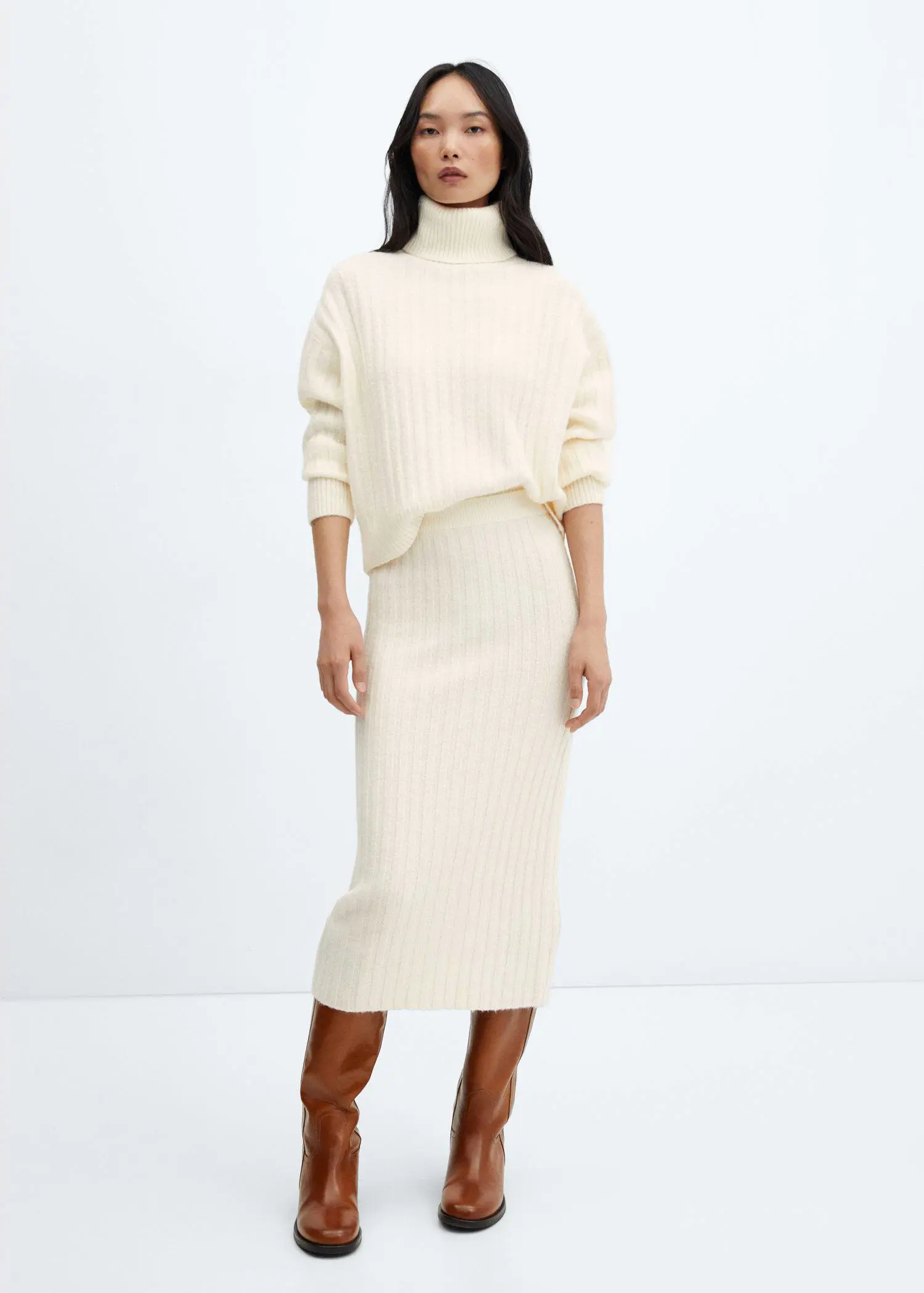 Mango Ribbed midi skirt. 3