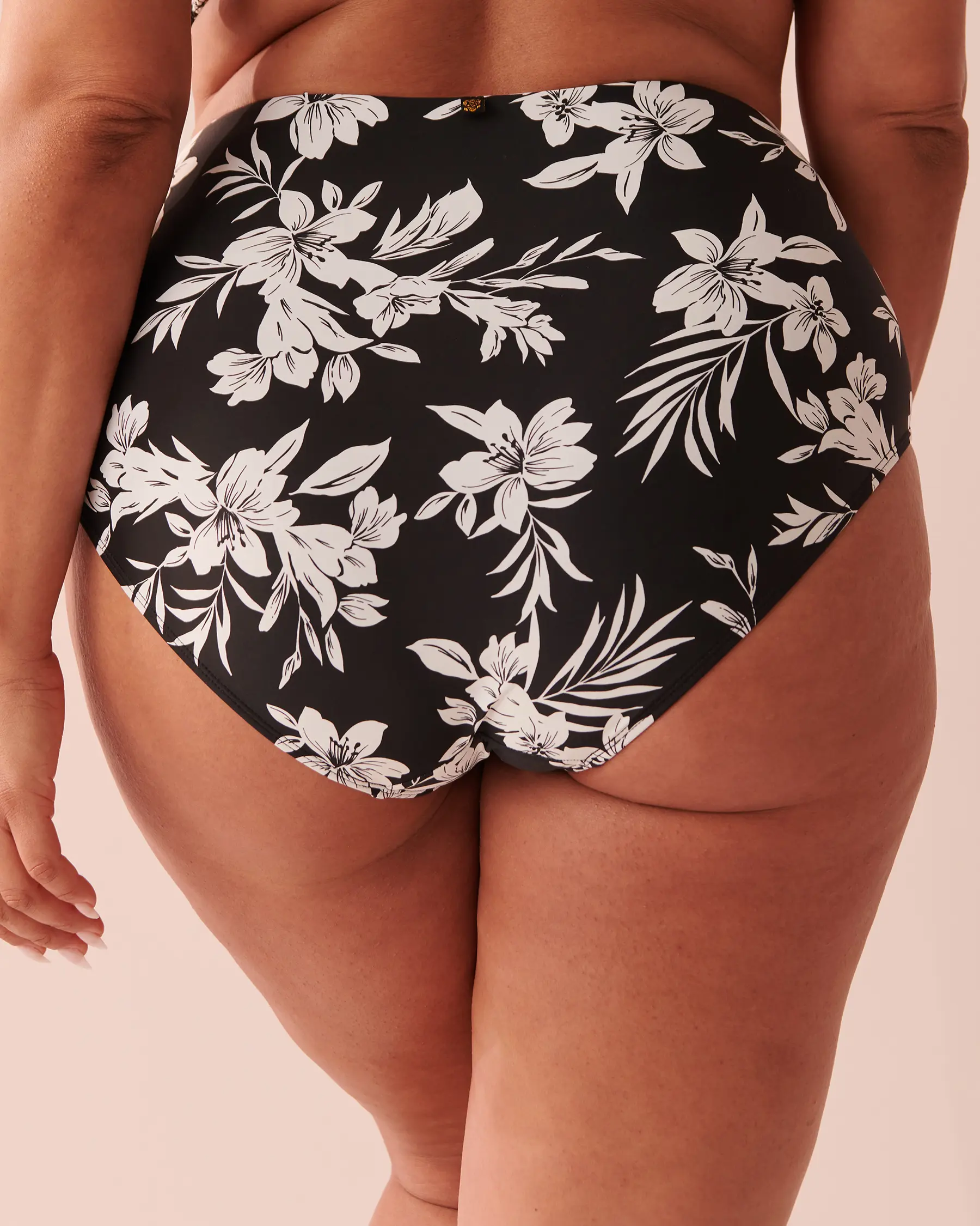 La Vie en Rose CALIFORNIA High Waist Bikini Bottom. 3