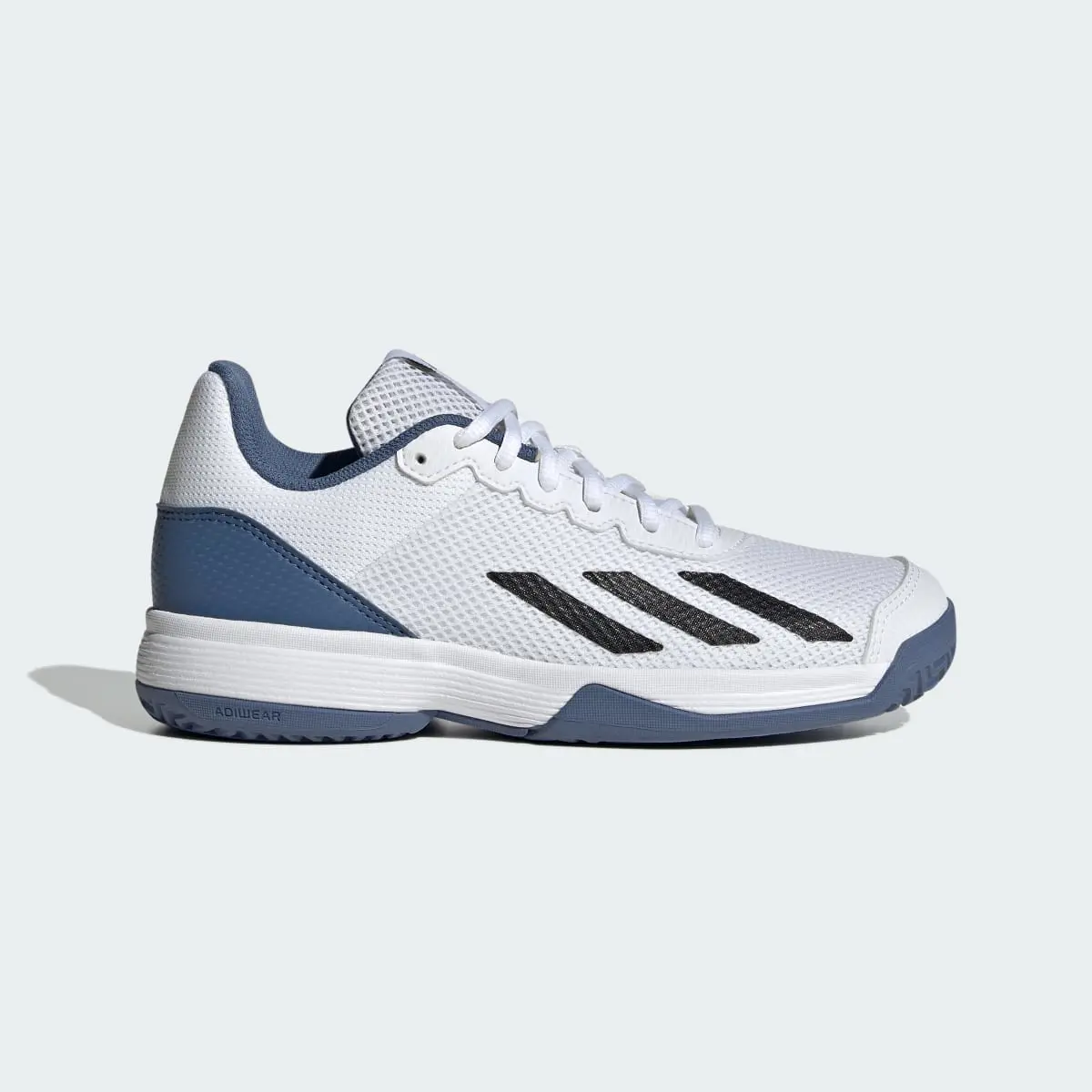 Adidas Court flash Tennis Shoes. 2