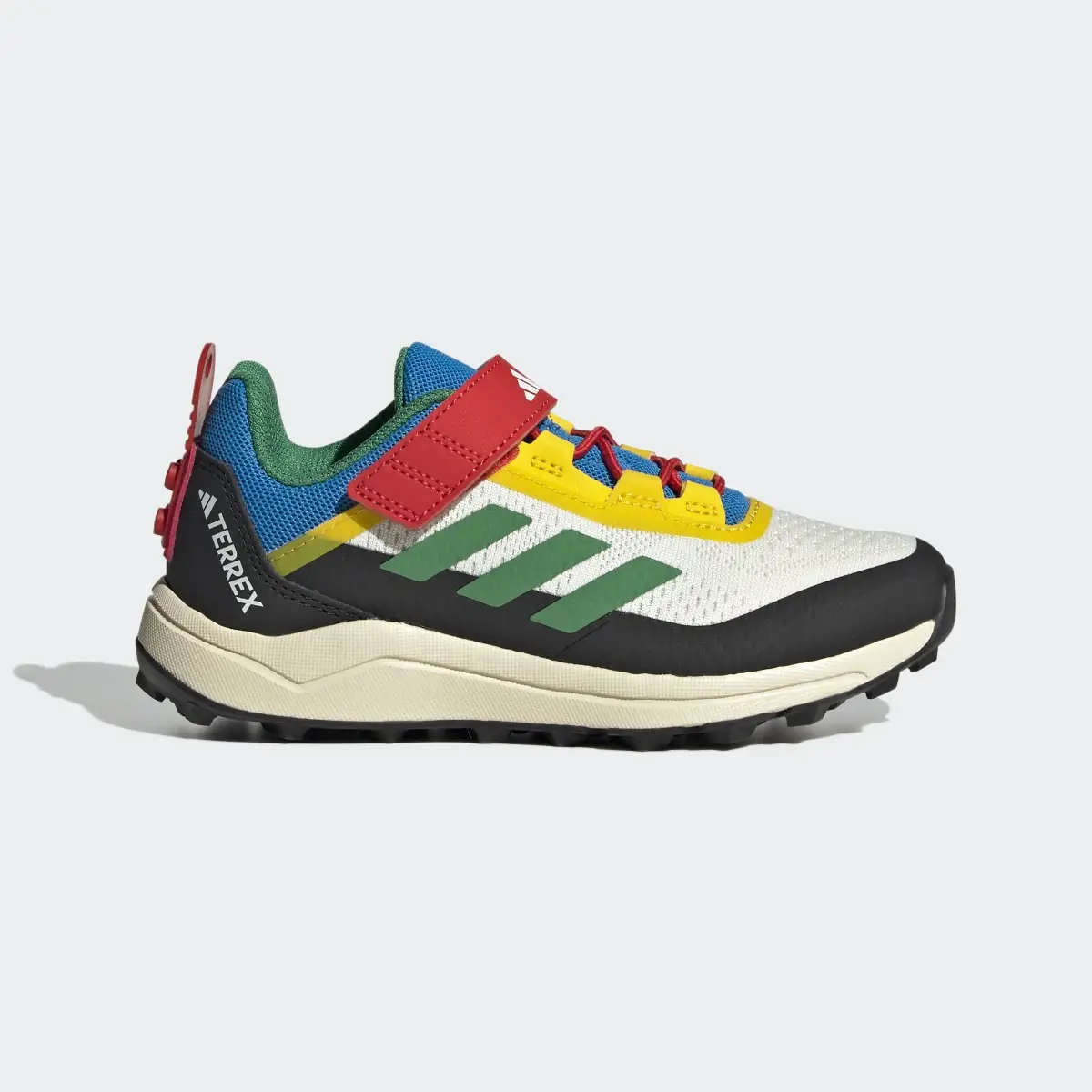 Adidas Zapatilla Terrex x LEGO® Agravic Flow Trail Running. 2