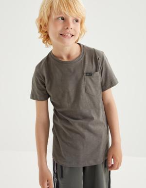 Koyu Gri Cep Detaylı Basic Kısa Kol O Yaka Erkek Çocuk T-Shirt - 10857