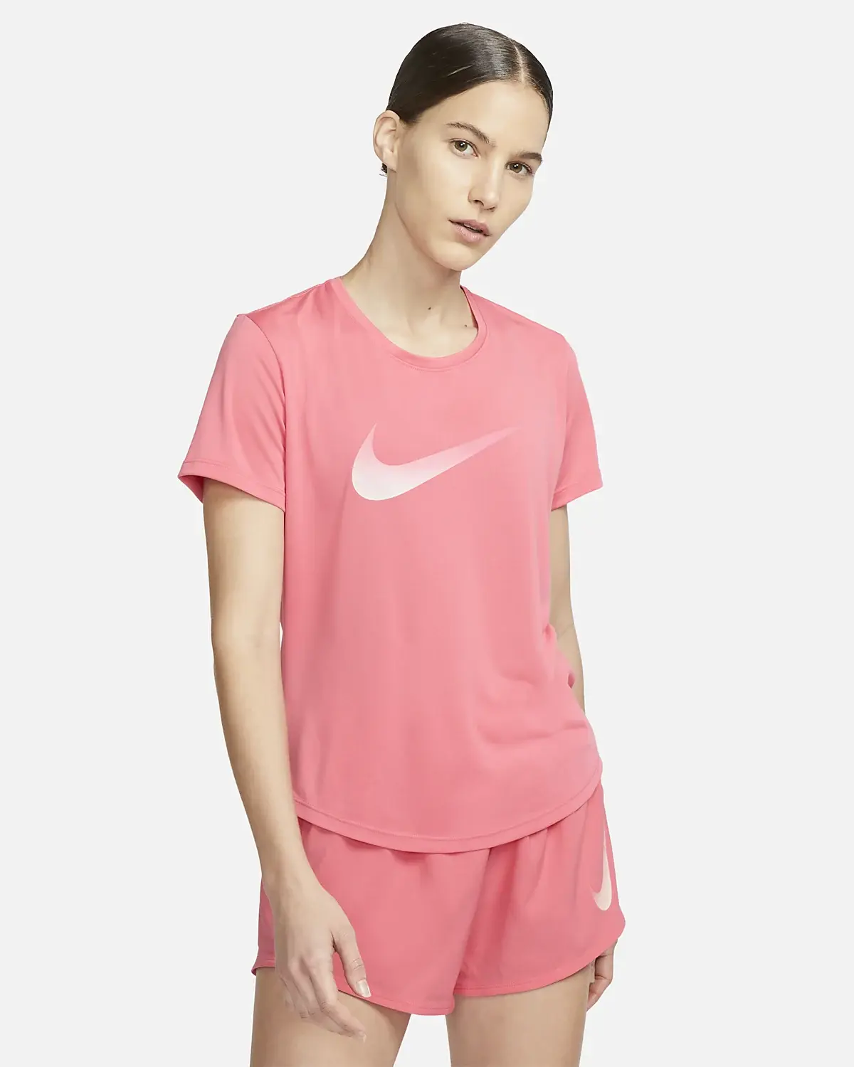 Nike Dri-FIT One. 1