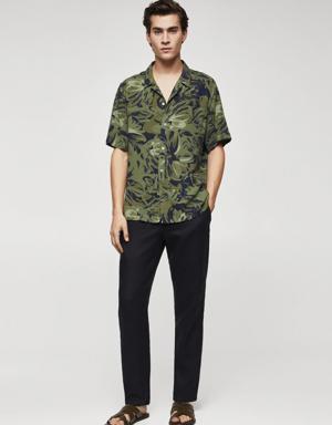 Regular fit tropical print shirt