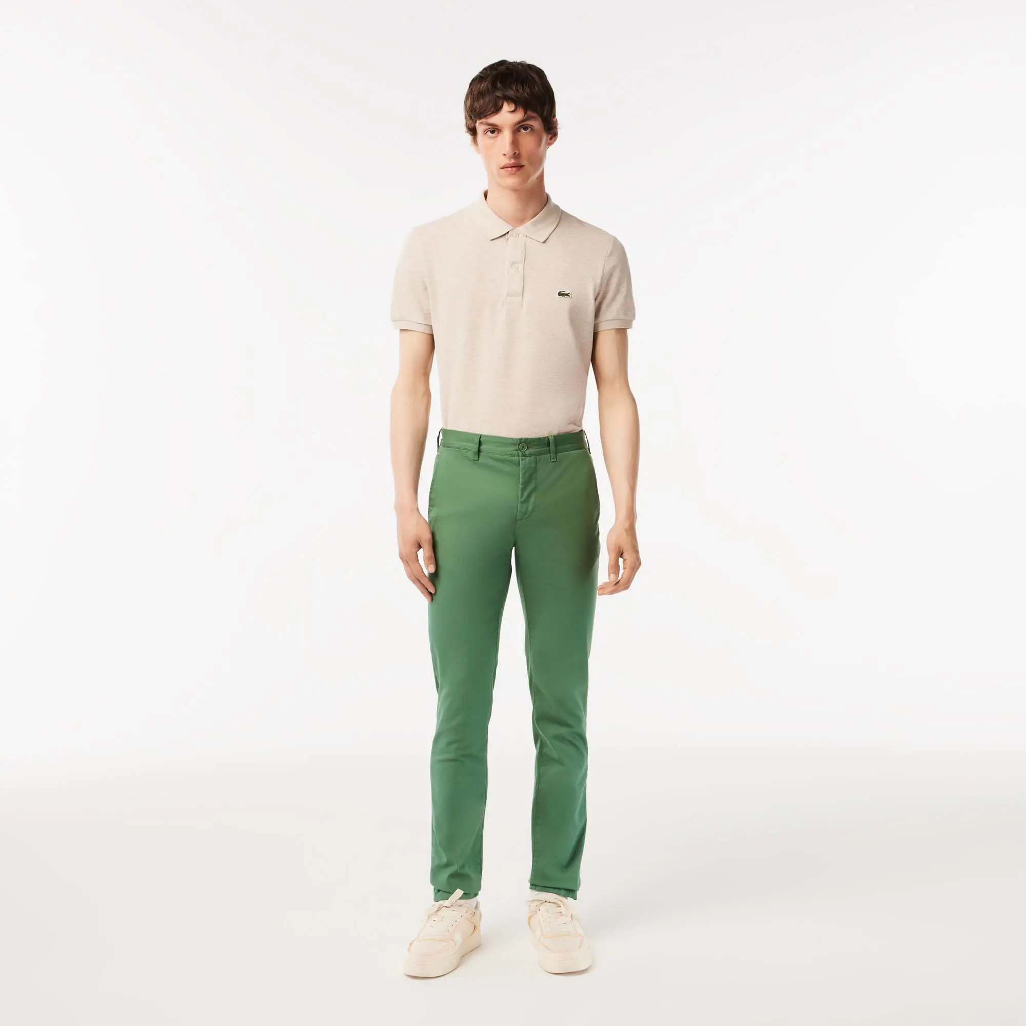 Lacoste Men's New Classic Slim Fit Stretch Cotton Trousers. 1