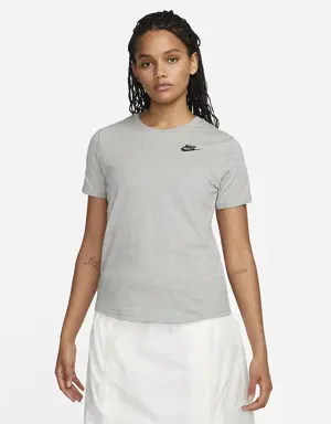 Nike Sportswear Club Essentials