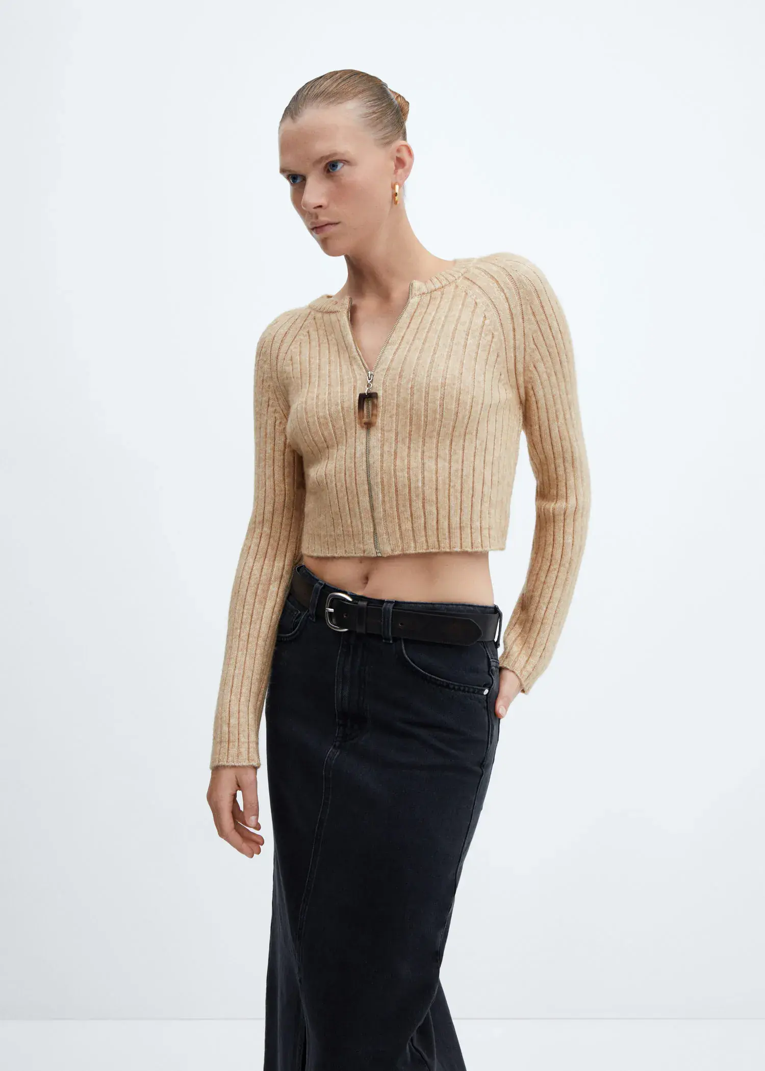 Mango Ribbed cardigan with zipper detail. 2