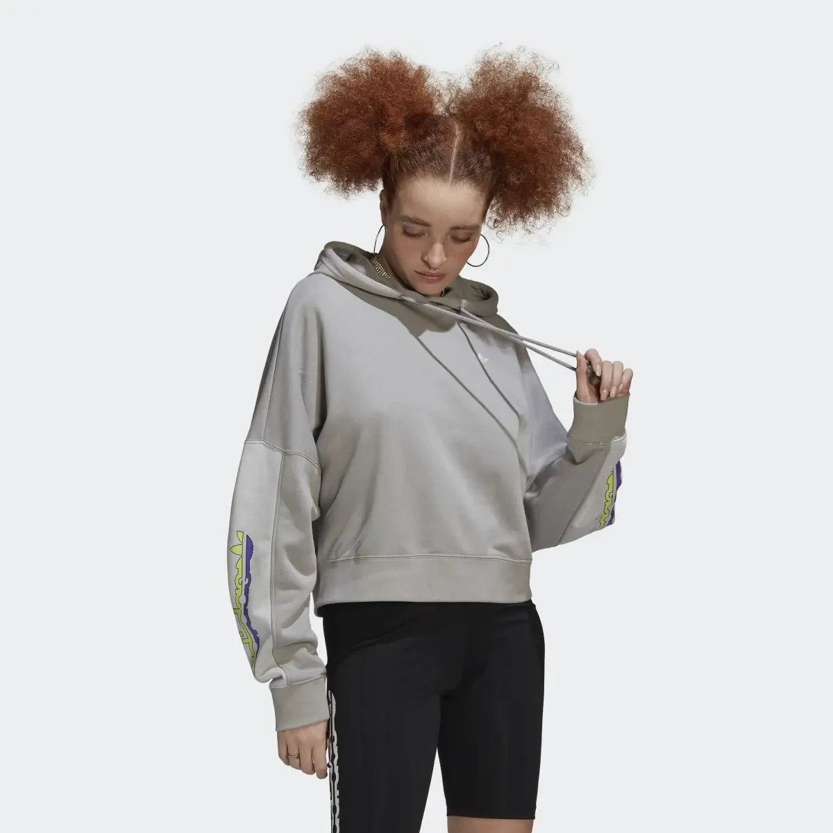 Adidas HOODIE. 2