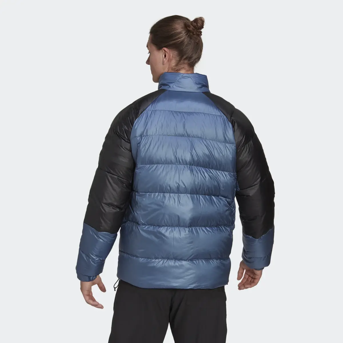 Adidas Chaqueta de plumón Terrex Utilitas. 3