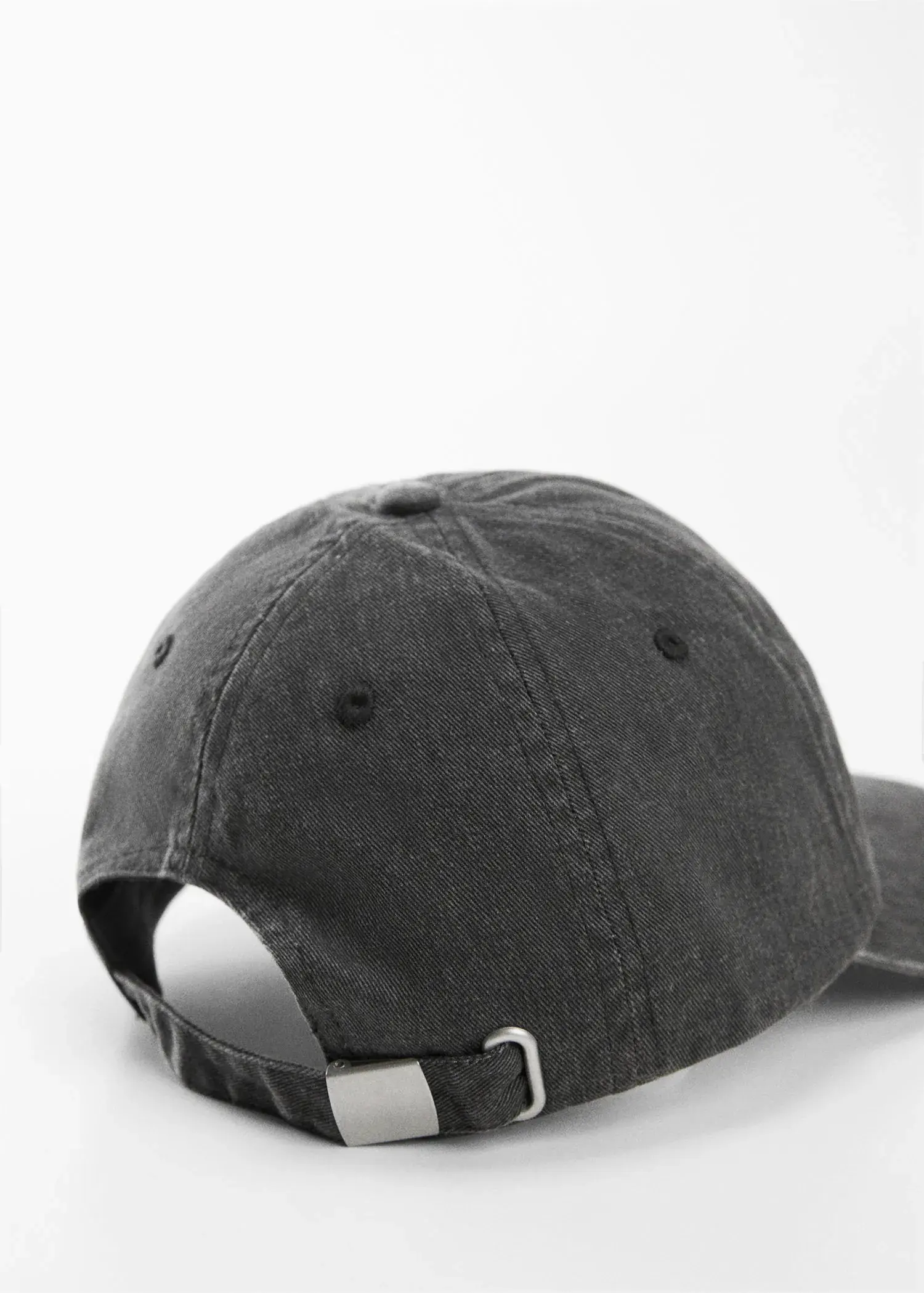 Mango Yazılı kot şapka. 3