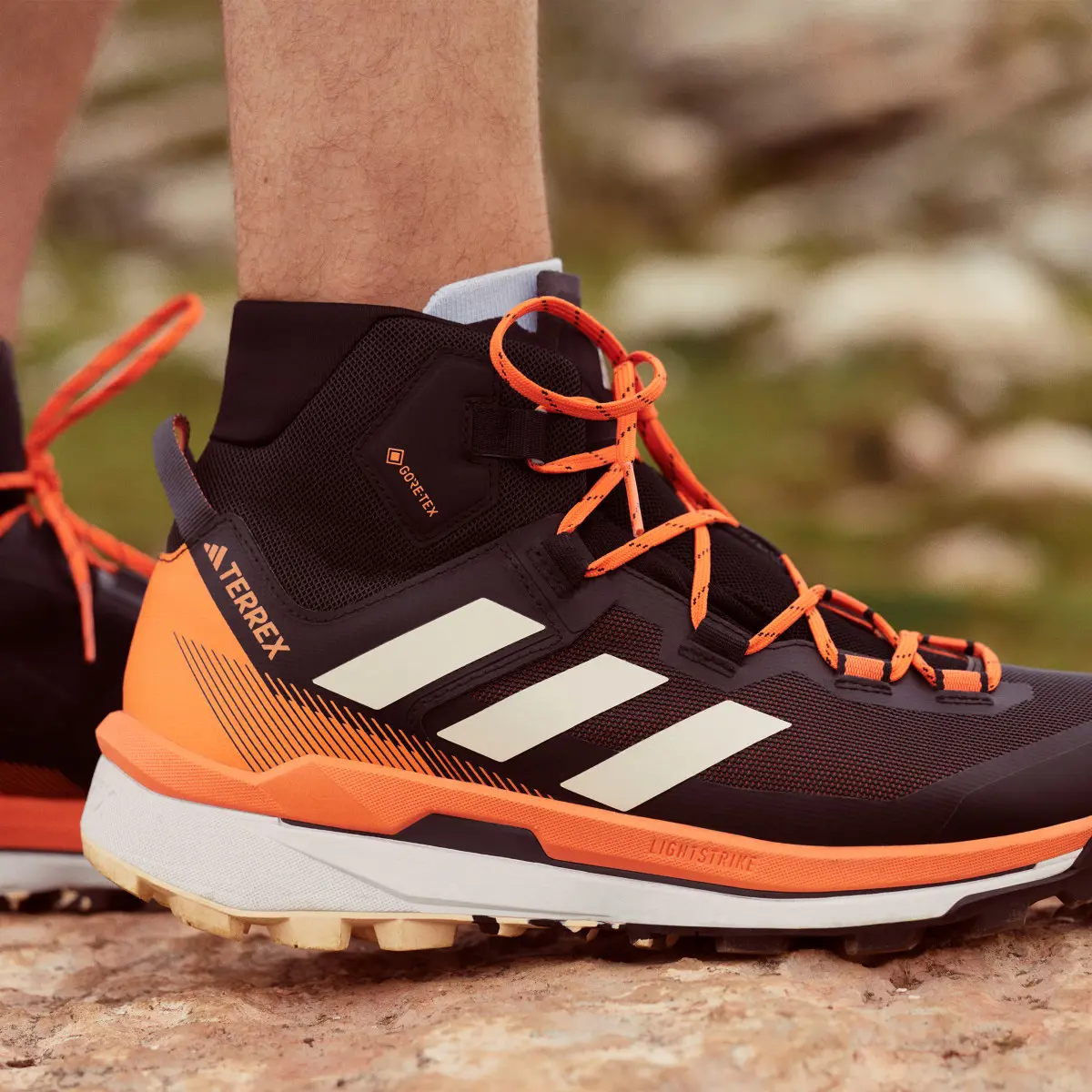 Adidas Zapatilla Terrex Skychaser Tech GORE-TEX Hiking. 3