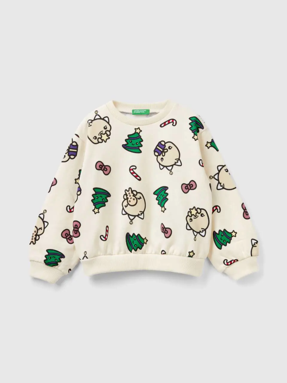 Benetton warm oversized fit christmas sweatshirt. 1