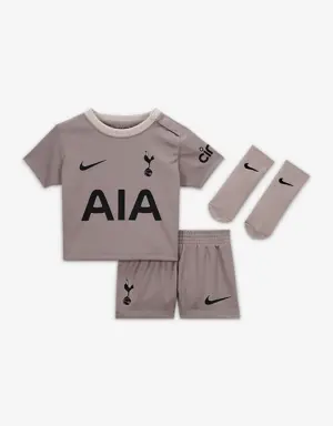 Tottenham Hotspur 2023/24 3e tenue