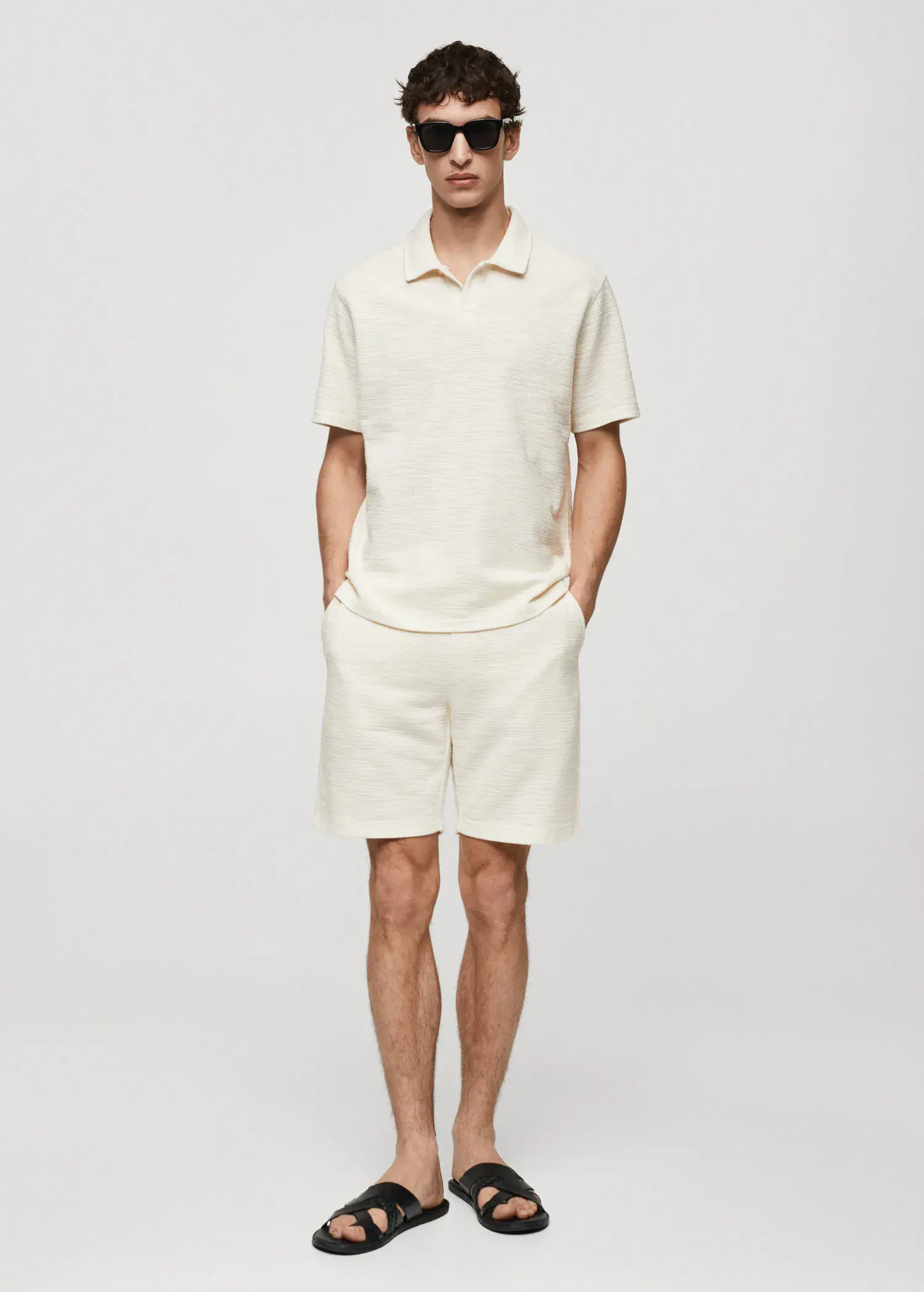 Mango Textured cotton-blend Bermuda shorts. 1