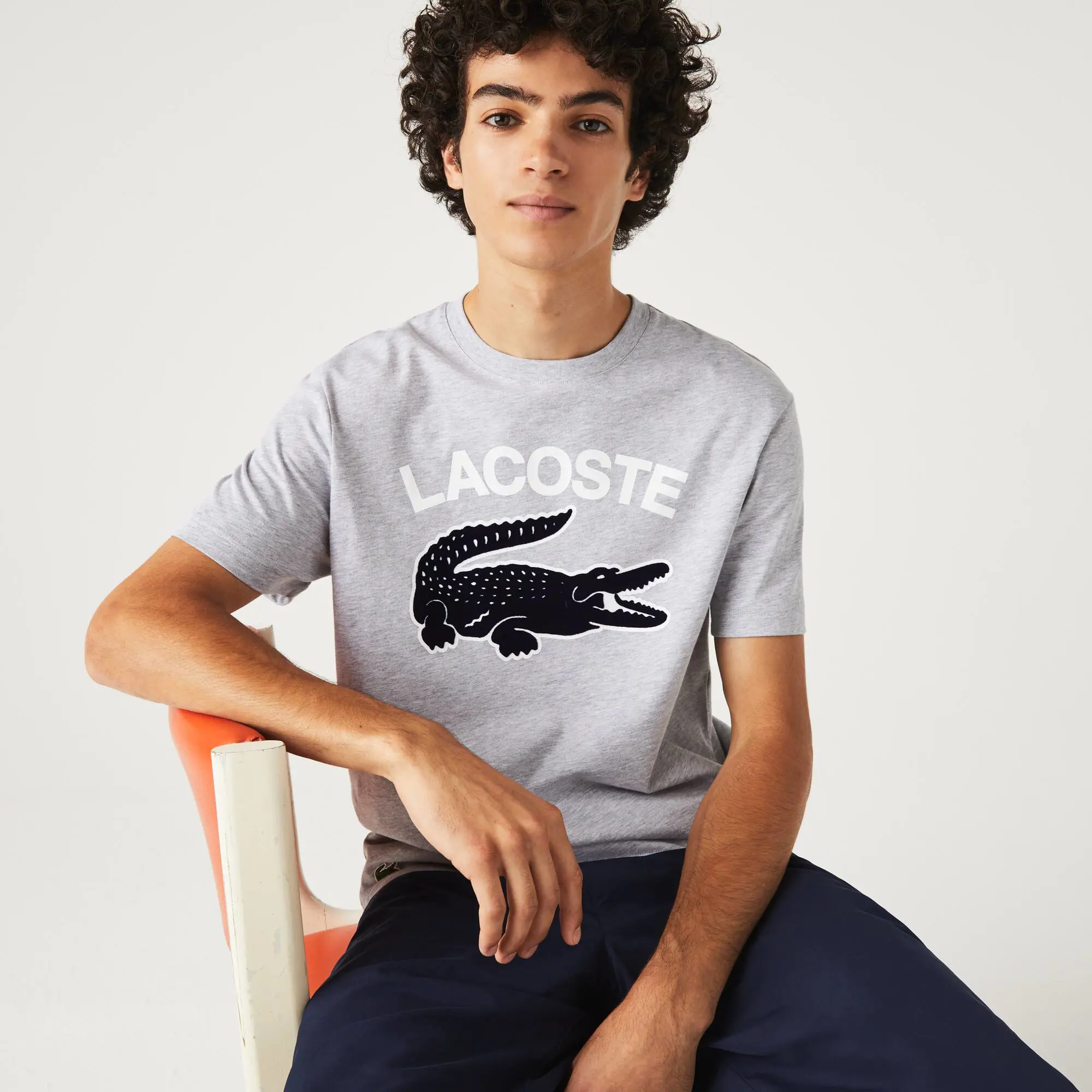 Lacoste Men's Lacoste Regular Fit XL Crocodile Print T-shirt. 1