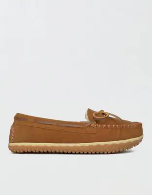 American Eagle Minnetonka Women's Tilia Moccasin. 1