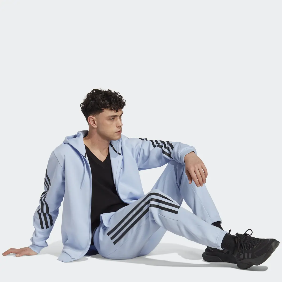 Adidas Future Icons 3-Stripes Pants. 3