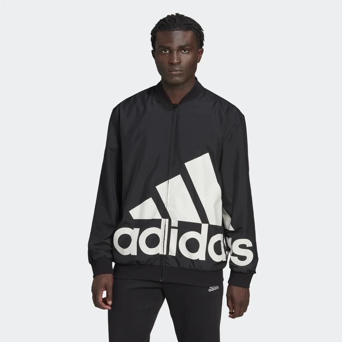 Adidas AEROREADY Essentials Giant Logo Woven Windbreaker. 2