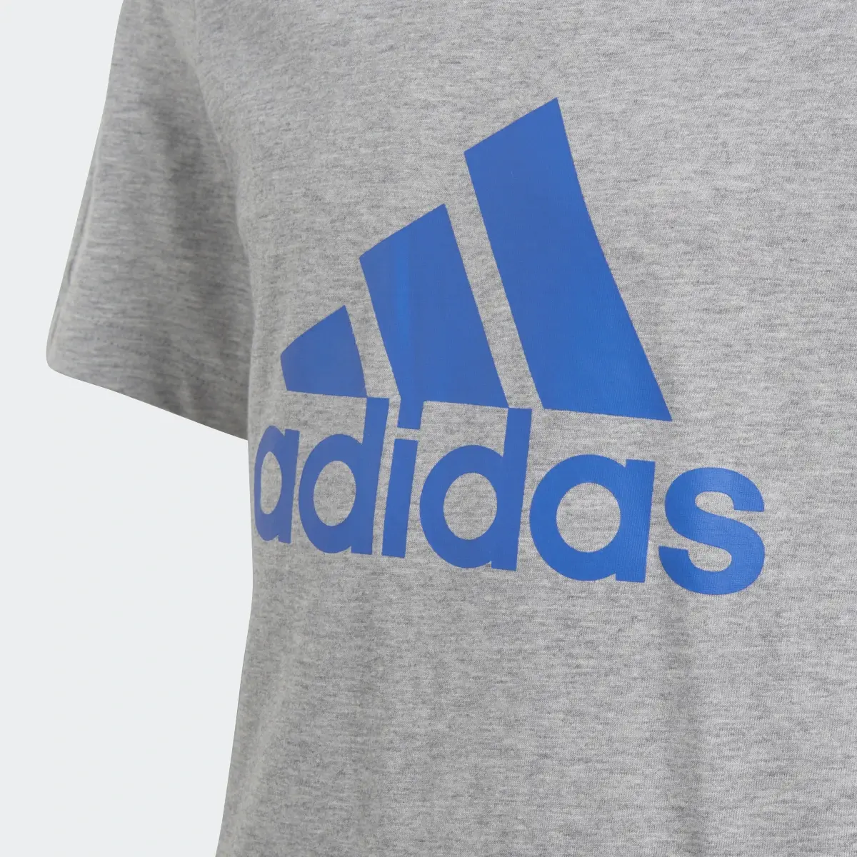 Adidas Playera Essentials Logo. 3 Adidas Playera Essentials Logo. 3