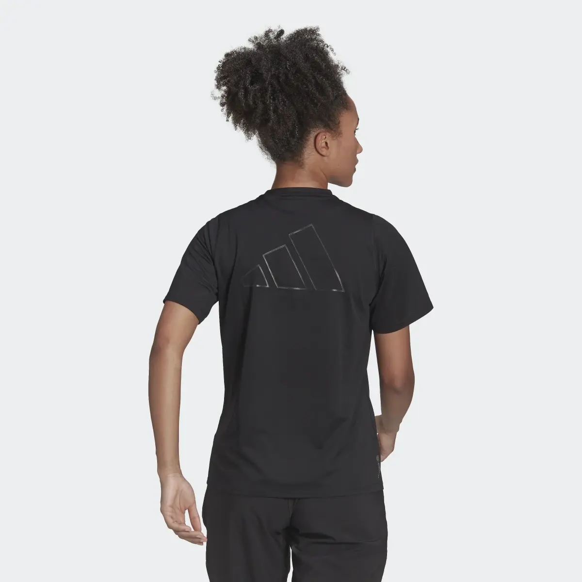 Adidas RUN ICON 3 BAR TEE. 3